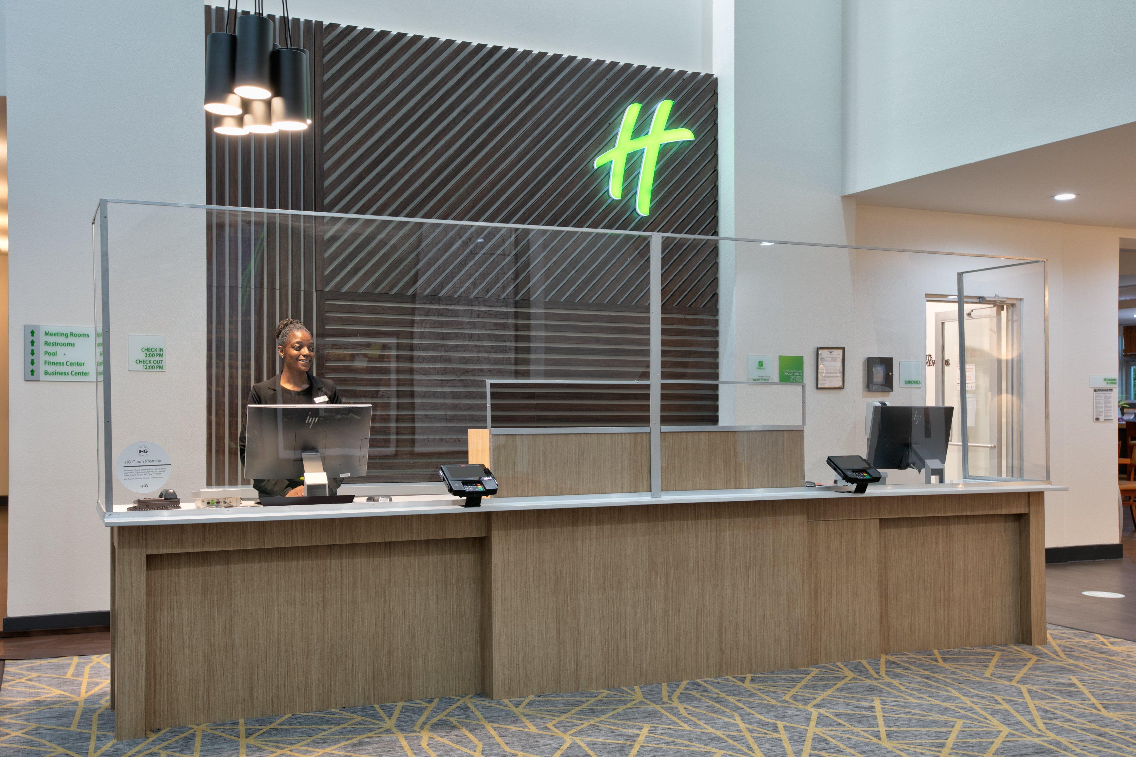 Holiday Inn Dallas - Fort Worth Airport South By Ihg Exterior photo